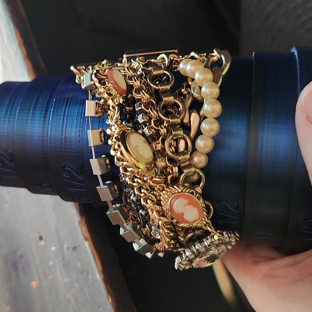 Multi-Layer Chain Bracelet - Picture 3 of 4
